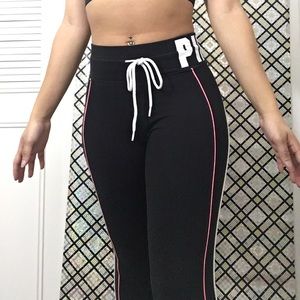 Victoria’s Secret Pink leggings